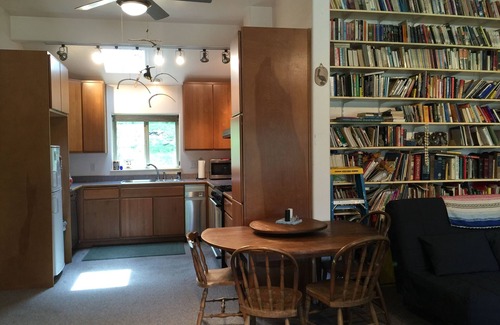 Medford Cottage | Peaceful Forest Retreat: Dog Friendly & Family Welcoming