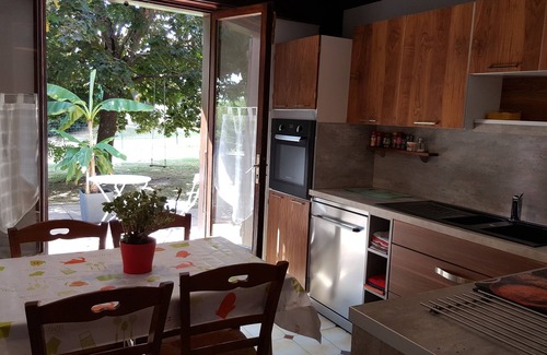 Saint-Hilaire-de-la-Cote House | Tranquil Escape: Private Pool Retreat in the Countryside