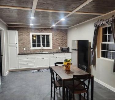 Andalusia Apartment | Pet-Friendly Horse Hotel with Cozy Guest Cabin Amenities