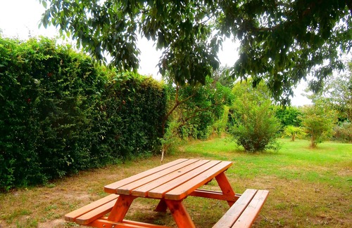 Labastide-Saint-Pierre House | Inviting House near Montauban with Pool & Ocean View