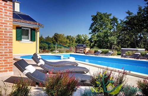 Rezanci Villa | Tranquil Retreat with Private Pool in Rezanci