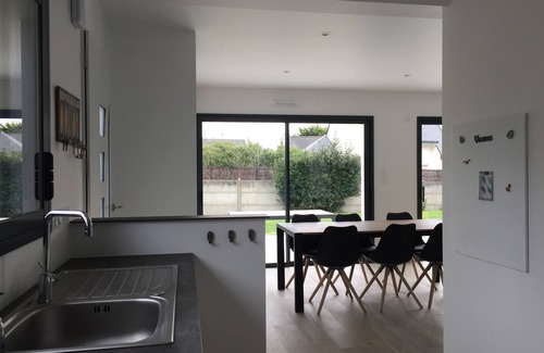 Saint-Pierre-Quiberon House | Tranquil Retreat Near Sandy Beach with Pool & Ocean Views
