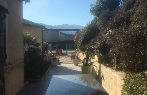 Ponte-Leccia Villa | Tranquil Retreat with Secure Pool in Ponte Leccia
