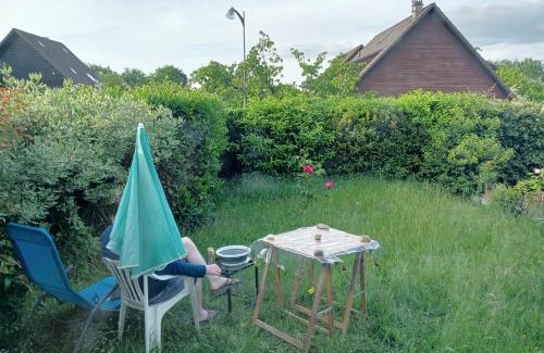 Seynod House | Tranquil Retreat for Non-Smokers with Delicious Breakfast