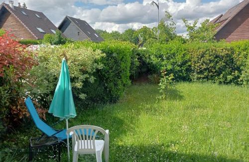 Seynod House | Tranquil Retreat for Non-Smokers with Delicious Breakfast