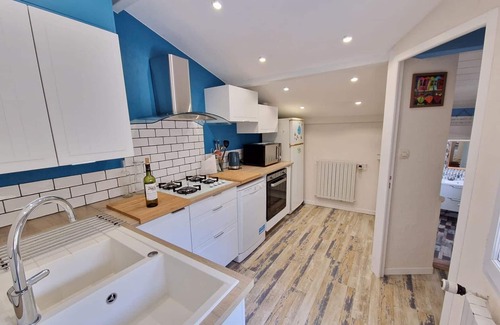 Quartier des Dunes House | Cozy Villa Châtelaillon-Plage with Oceanfront Views