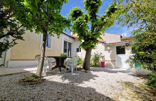 Quartier des Dunes House | Cozy Villa Châtelaillon-Plage with Oceanfront Views