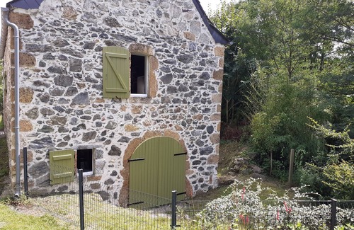 Osse-en-Aspe House | Tranquil Retreat: Guest Rated 10/10 with Family-Friendly Amenities