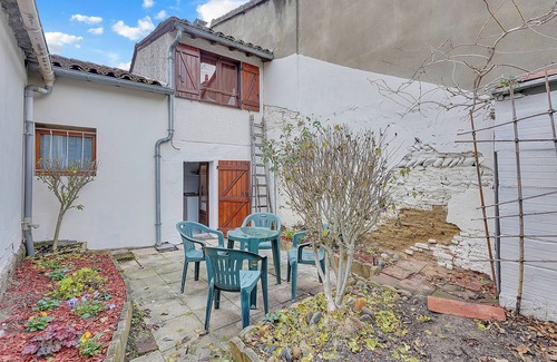 Plaisance-du-Touch House | Quiet house with garden, in the heart of Plaisance-Du-Touch