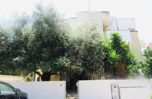 Netanya House | Tranquil Retreat for Memorable Holidays or Weekend Getaways