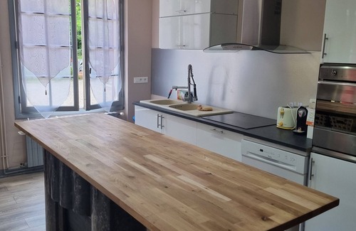 Prigonrieux House | Serene Family Retreat in Park with Pool and Kitchen