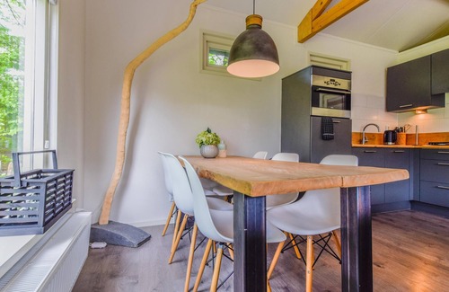Heiloo House | Serene Country Retreat Just 7km from the Beach