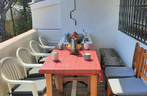 Llanca Villa | Discover Villa Llançà: Ideal for Families, Spa & Breakfast