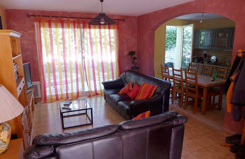 Aiguelongue House | Relaxing Retreat with Garden, Hot Tub & Ocean Views