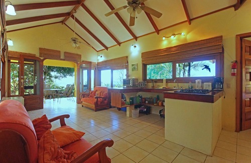 Pavones House | Peaceful Jungle House Near Beautiful Beaches and Family Fun