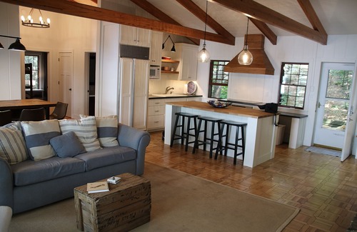 Markesan House | Serene Lakefront Retreat on Green Lake with Incredible Sunsets
