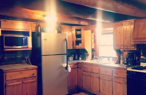 Bigfork Cabin | Serene Lakeside Log Cabin with Studio Space for Retreats