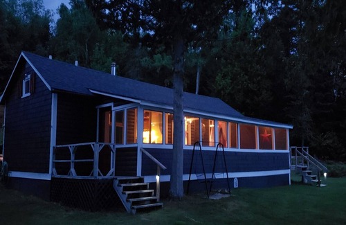 Rangeley Cabin | Serene Lakeside Retreat at Rangeley Lake Cabin