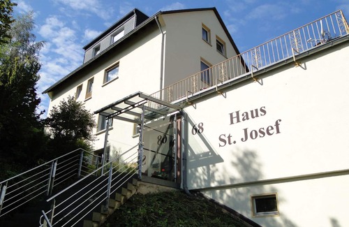 Vallendar Apartment | Tranquil Retreat near Koblenz in the Beautiful Rhine Valley