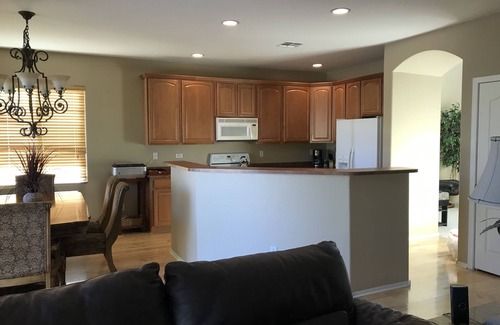 Villages At Queen Creek House | Serene Getaway with a View of Las Colinas Golf Course