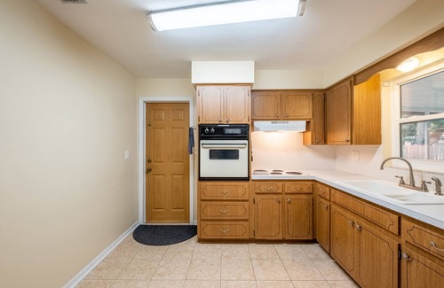 Largo House | Ideal Retreat Near Indian Rocks Beach with Fenced Yard