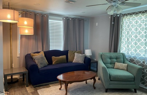 Metairie House | Peaceful Stay Near Attractions with Child-Friendly Amenities