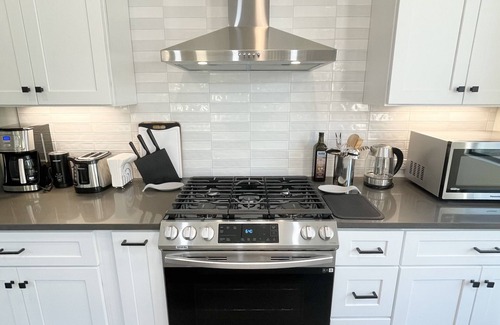 St. Johns House | Serene Oasis Just 10 Minutes from Downtown Attractions