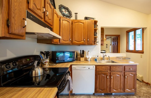 Newport East House | Serene Retreat Near Beaches, Vineyards & Downtown Newport
