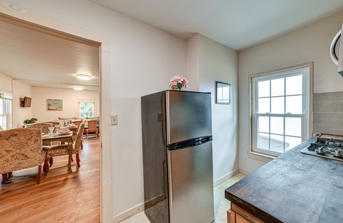 Owego Apartment | Relaxing Owego Retreat Steps from Main Street & Riverwalk