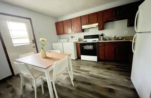 Franklin House | Cozy Retreat in Franklin: Pet-Friendly Home for 6 Guests