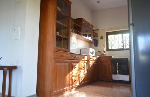 Wadgaon Cottage | Serene Getaway: Ideal for Romantic Retreats and Family Fun