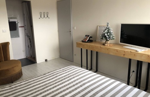 Labege House | Tranquil Private Chambre d'Hôte with Ocean View & Pool