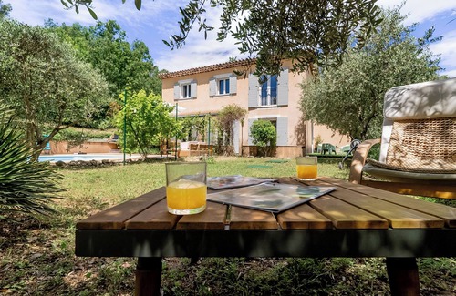 Saint-Paul-en-Foret Villa | Serene Provence Villa with Private Pool & Ocean View