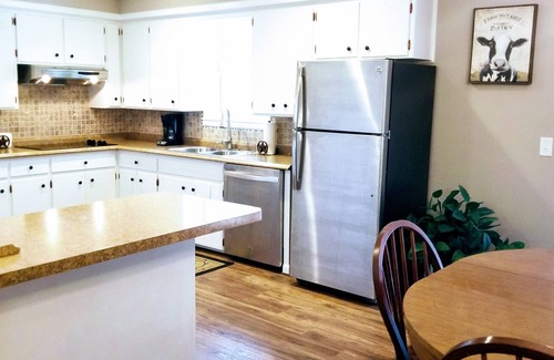 Energy House | Tranquil Ranch Retreat Near Circle T Arena, Pet Friendly