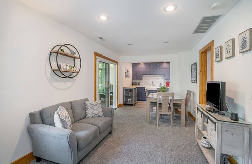 Shorewood-Tower Hills-Harbert Cottage | Tranquil Cottage Retreat in Downtown Sawyer with Deck & Grill