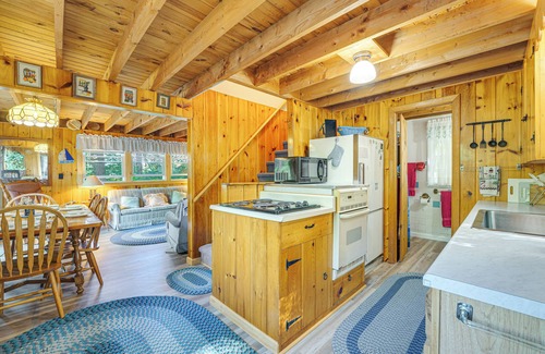 Raymond Cottage | Idyllic Cottage Retreat on Panther Pond with Lake Views