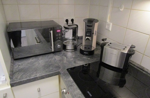 Schnetzenhausen Apartment | Serene Friedrichshafen-Manzell Retreat with Family Amenities