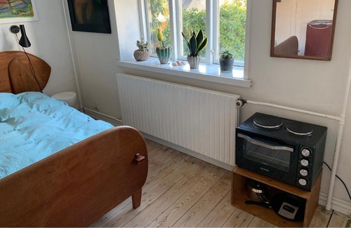 Øgadekvarteret Apartment | Tranquil Retreat with Scenic Views for Families