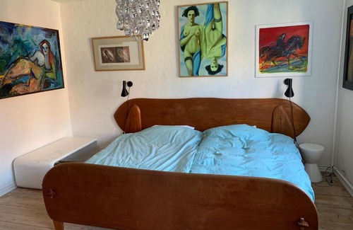Øgadekvarteret Apartment | Tranquil Retreat with Scenic Views for Families