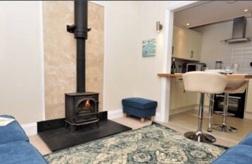 Saint Ann's Chapel House | Quiet rural cottage with woodburner