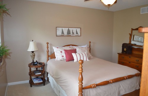 Syracuse Apartment | Serene Lake View Retreat with Breakfast & Family Amenities