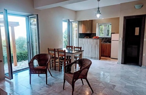 Agios Petros Villa | Quiet, solar-powered house in the heart of nature Pets welcome