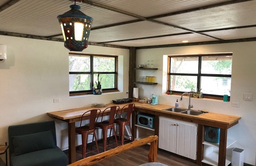 Blanco Cottage | Tranquil Studio Retreat on 110-Acre Ranch with Trails