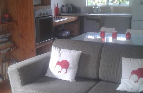Te Akau House | Tranquil Kiwi Bach with Pool & Pet-Friendly Amenities