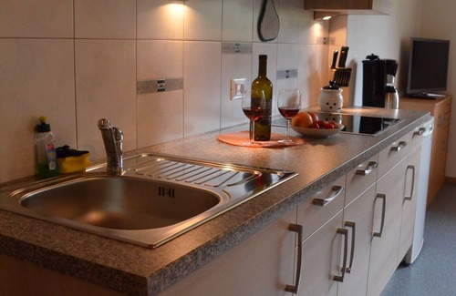 Moso in Passiria Apartment | Relaxing Mountain Farm Retreat with Ocean Views