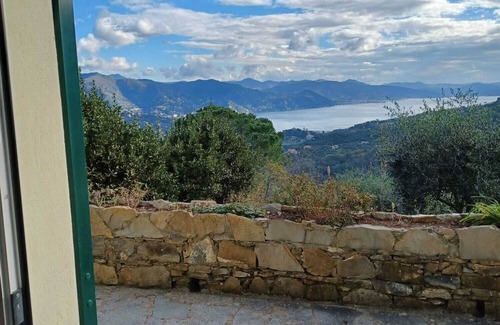 San Lorenzo della Costa House | Serene Retreat with Ocean View in Santa Margherita Ligure