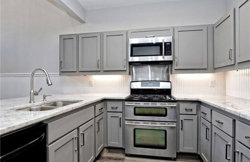 Austin House | Inviting South Austin Townhome - Pet & Child Friendly!
