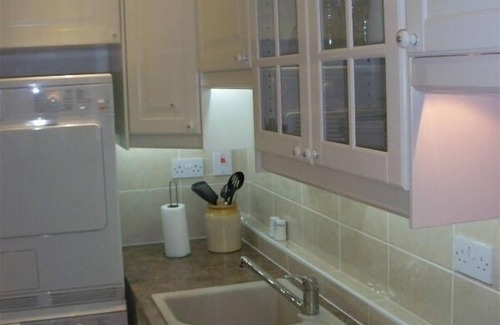 City Centre Dublin Apartment | Tranquil 2-Bedroom Flat in Central Dublin - Guest Rated 9.8