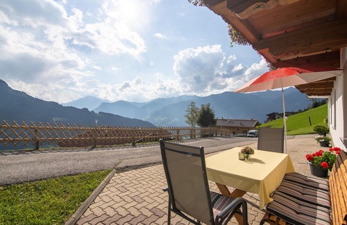 Gerlosberg Apartment | Tranquil Apartment with Terrace, Rated 9.6/10 by Guests
