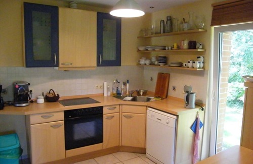 Balje House | Tranquil Retreat Near Fields & Bird Sanctuary - 9.2/10 Rated